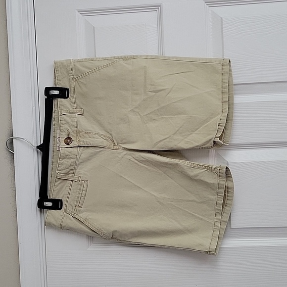 SO Women's Twill Shorts - Picture 1 of 11